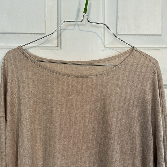 SHEIN tan woman’s top size large - Picture 2 of 4